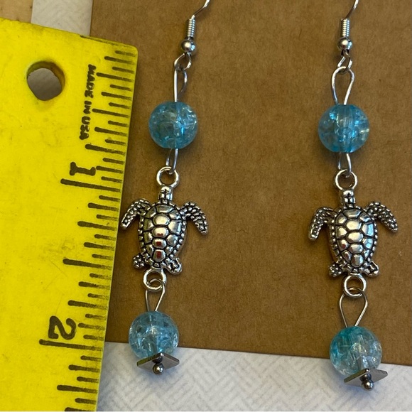 Hand Crafted Silver and Blue Sea Turtle Beaded Dangle Earrings - Picture 4 of 4